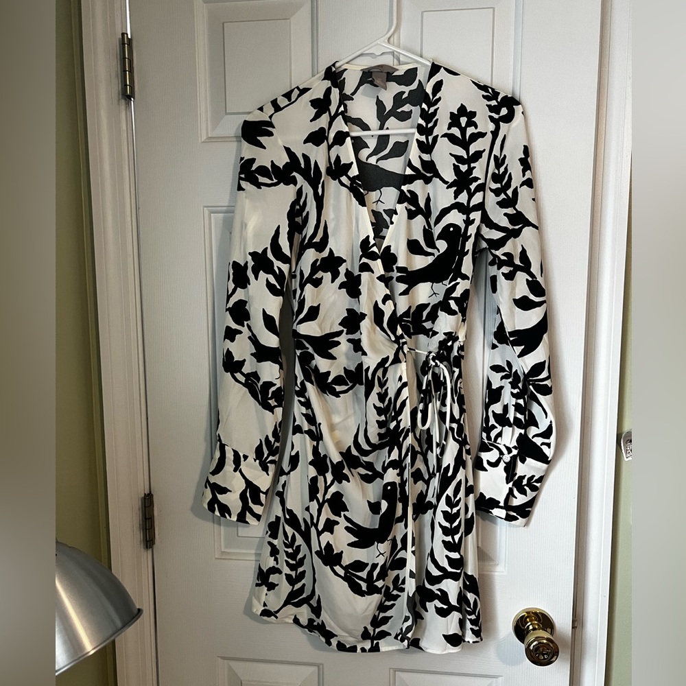 Dress W/ S